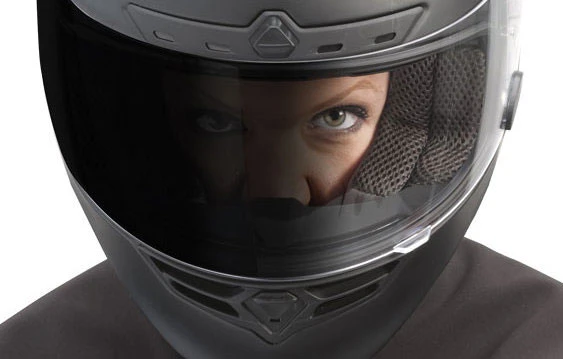 Bí quyết lái môtô an toàn vào ban đêm ảnh 3