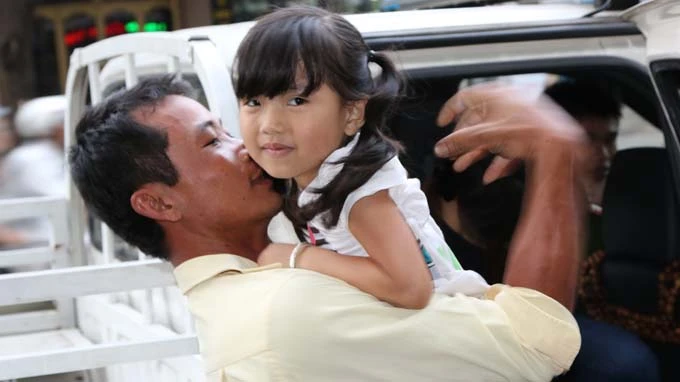 Tạm giữ nghi can “bắt cóc” bé gái ở bệnh viện Nhi Đồng 1 ảnh 1