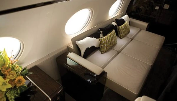 Nội thất cực “đỉnh” bên trong máy bay của giới tỷ phú ảnh 16