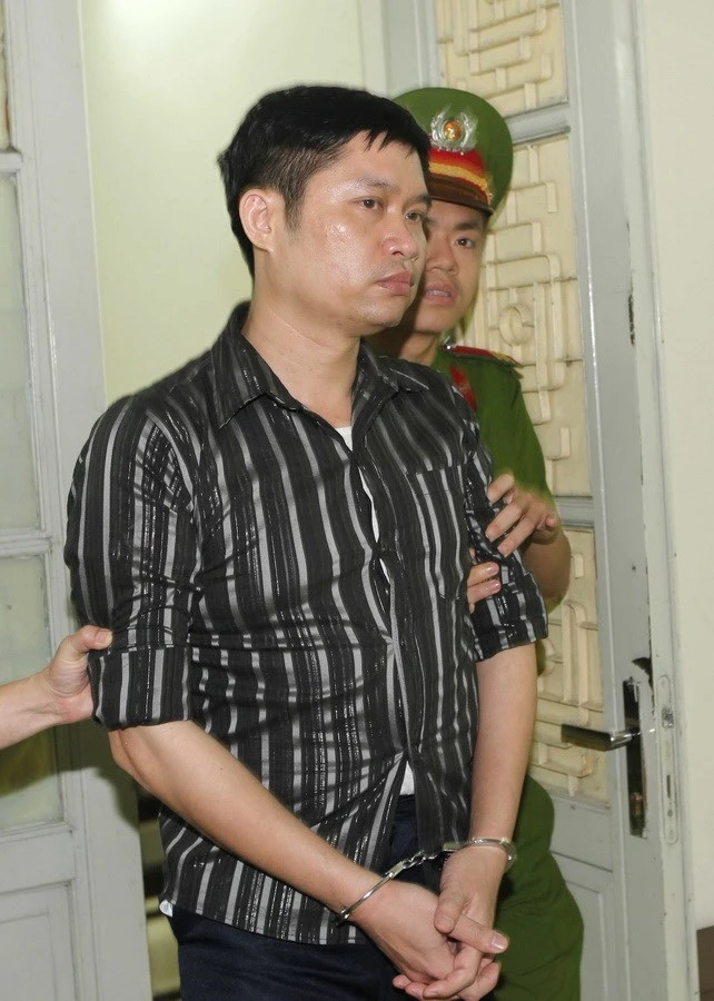 Những bức ảnh đáng xem trong phiên xử BS Tường vứt xác phi tang ảnh 1