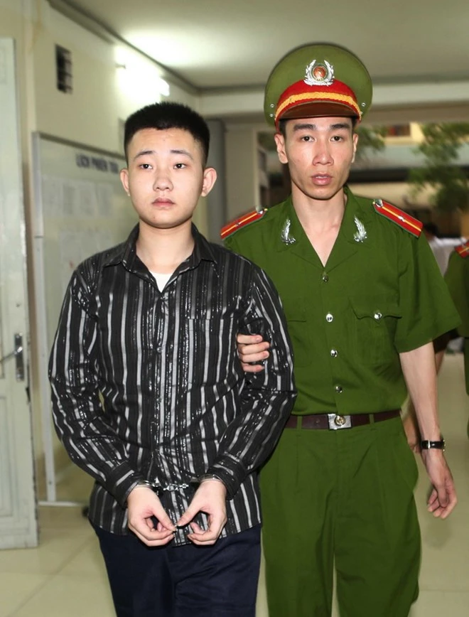 Những bức ảnh đáng xem trong phiên xử BS Tường vứt xác phi tang ảnh 2