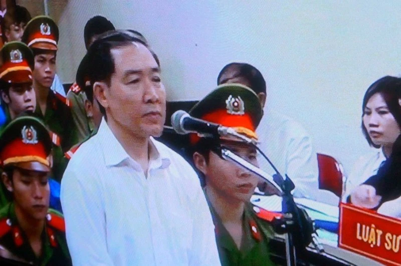 Phúc thẩm vụ án Dương Chí Dũng: Cấp trên phủ nhận tham ô, cấp dưới khẳng định có ảnh 9