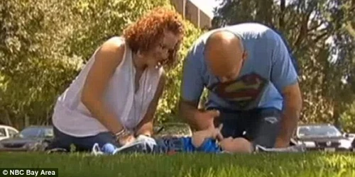 Gia đình hạnh phúc của người đàn ông được tái tạo dương vật Mike Moore