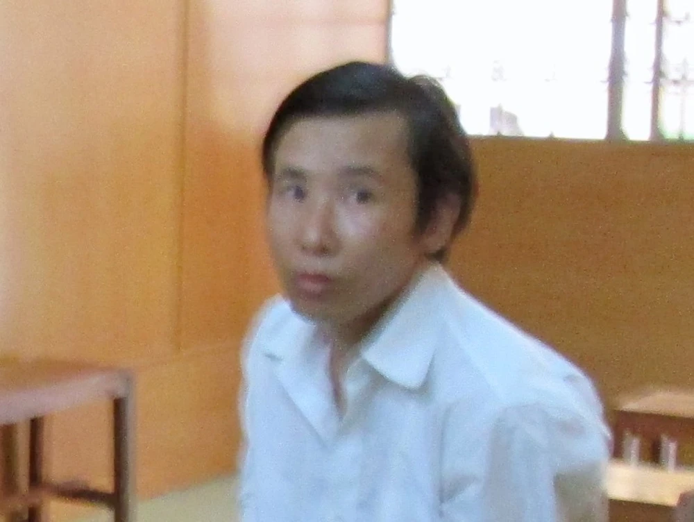 Đụng xe rồi bỏ trốn, 3 năm tù ảnh 1