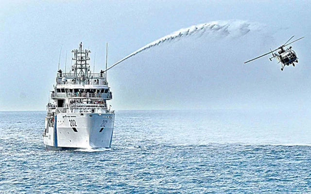 Những điều ít biết về vòi rồng trang bị trên tàu biển, xe chuyên dụng ảnh 1