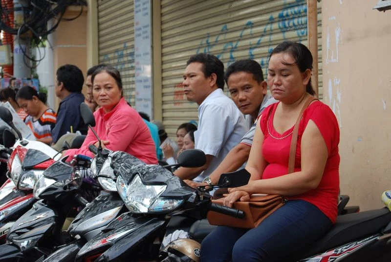 Nhiều sai sót trong ngày làm thủ tục thi ĐH đợt 2 ảnh 8