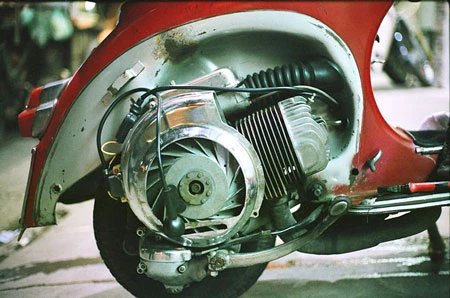 Kiểm tra thật kỹ máy, lắng nghe tiếng động bất thường