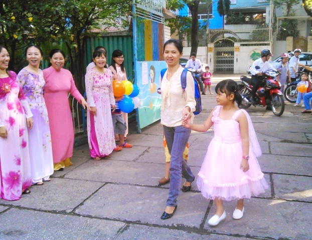 Buổi khai giảng nhẹ nhàng ở một trường mầm non ảnh 1