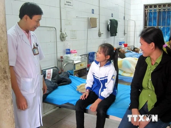 Trẻ chóng mặt sau khi tiêm vắcxin Sởi-Rubella là bình thường ảnh 1