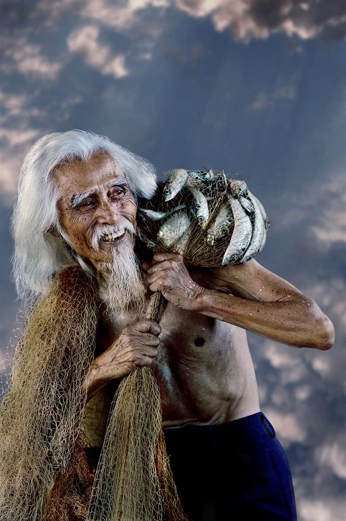 Vẻ đẹp quê hương qua ống kính bà cụ Sài Gòn ảnh 5