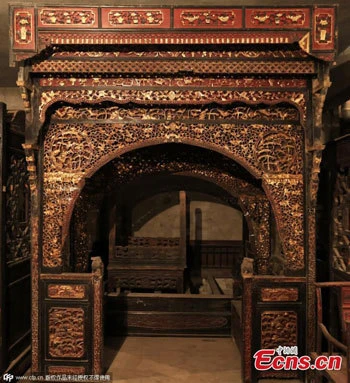 Bộ sưu tập 150 giường cổ của doanh nhân Trung Quốc ảnh 8