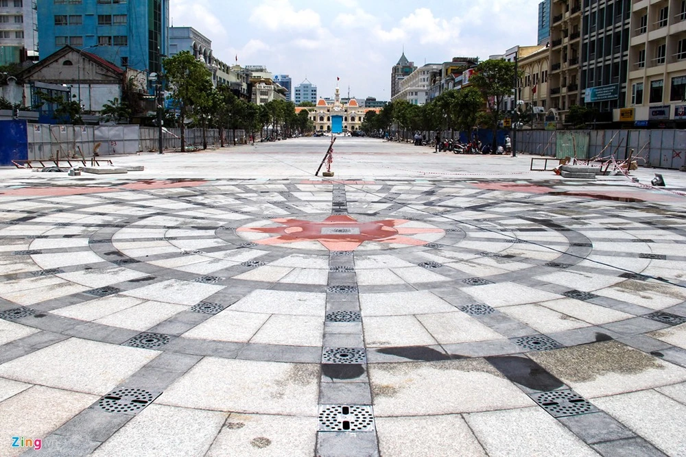 Dưới lòng đất phố đi bộ Sài Gòn có gì?