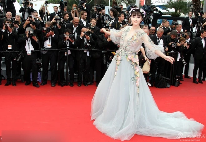 Phạm Băng Băng mặc như 'tiên nữ' lên thảm đỏ ảnh 5