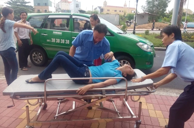 Đồng Nai: Hơn 40 công nhân bị ngộ độc khí phải cấp cứu ảnh 1