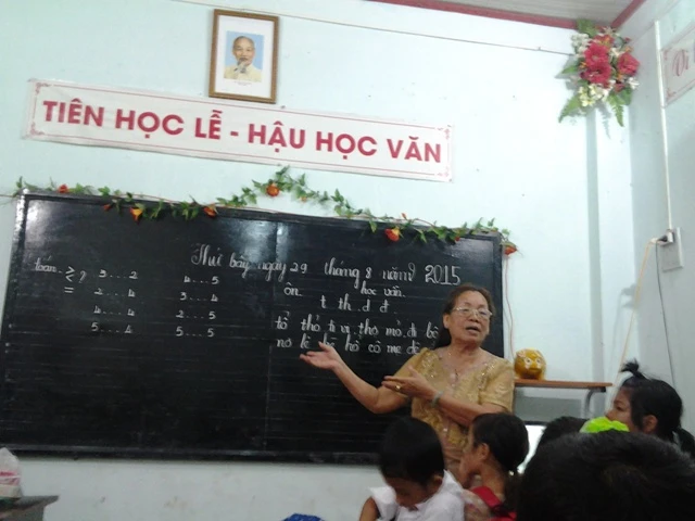'Lớp phổ cập tiểu học' giữa lòng thành phố Biên Hòa ảnh 8 'Lớp phổ cập tiểu học' giữa lòng thành phố Biên Hòa ảnh 8