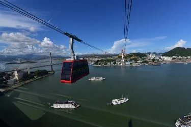 Hình ảnh cáp treo lớn nhất thế giới đang hoạt động