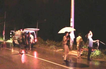 Chạy xe tông vào cột điện, nam thanh niên chết thảm ảnh 1