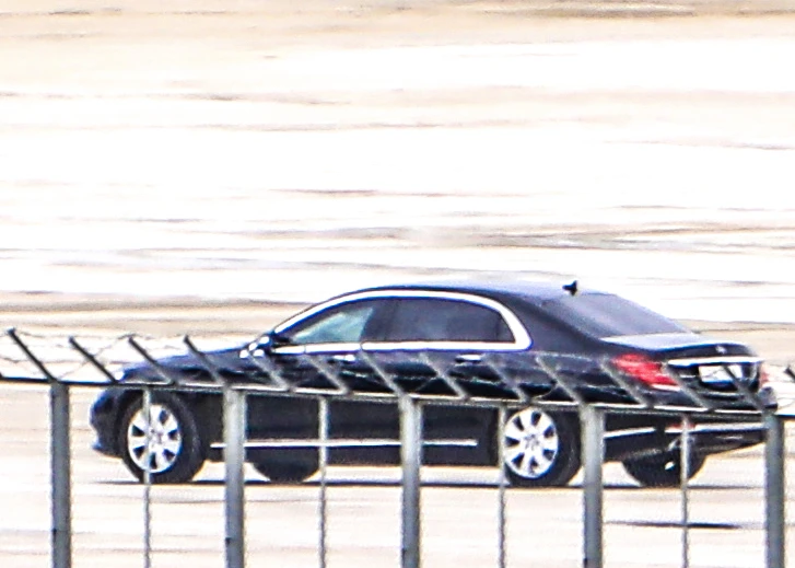 Máy bay C-130 Hàn Quốc đưa siêu xe đến sân bay Đà Nẵng ảnh 13