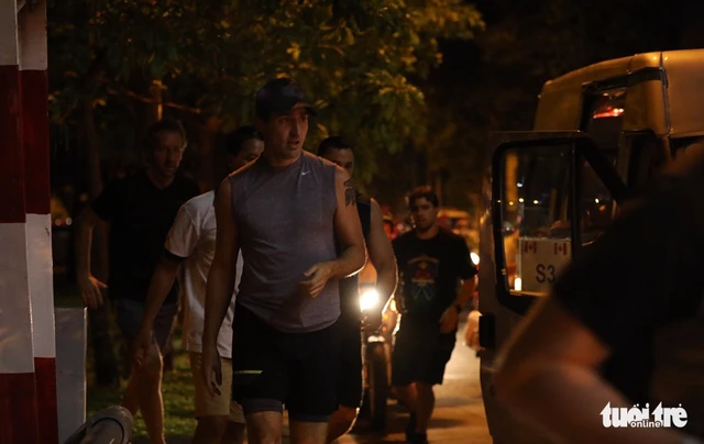 Thủ tướng Canada chạy bộ ở bờ kè kênh Nhiêu Lộc ảnh 1