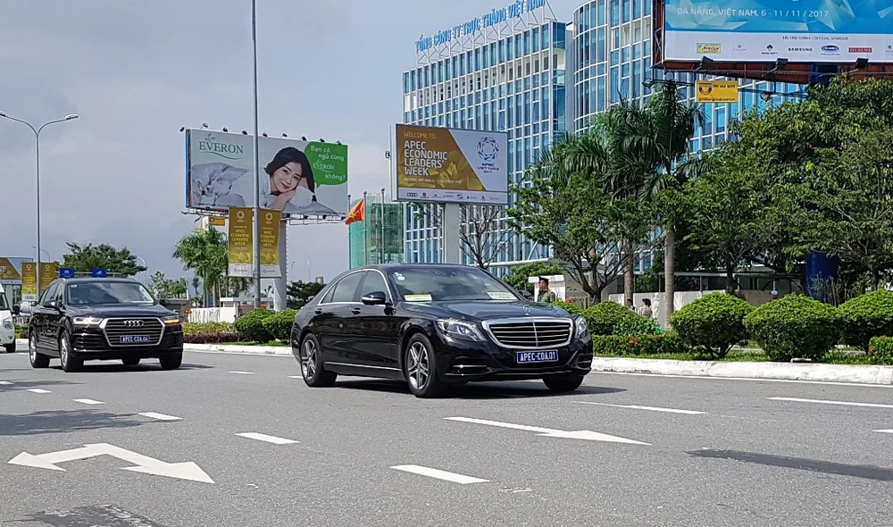 Thủ tướng Canada và Singapore đã tới Đà Nẵng ảnh 10