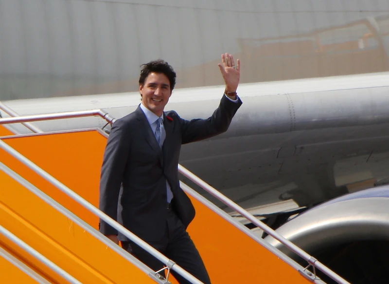 Thủ tướng Canada và Singapore đã tới Đà Nẵng ảnh 5