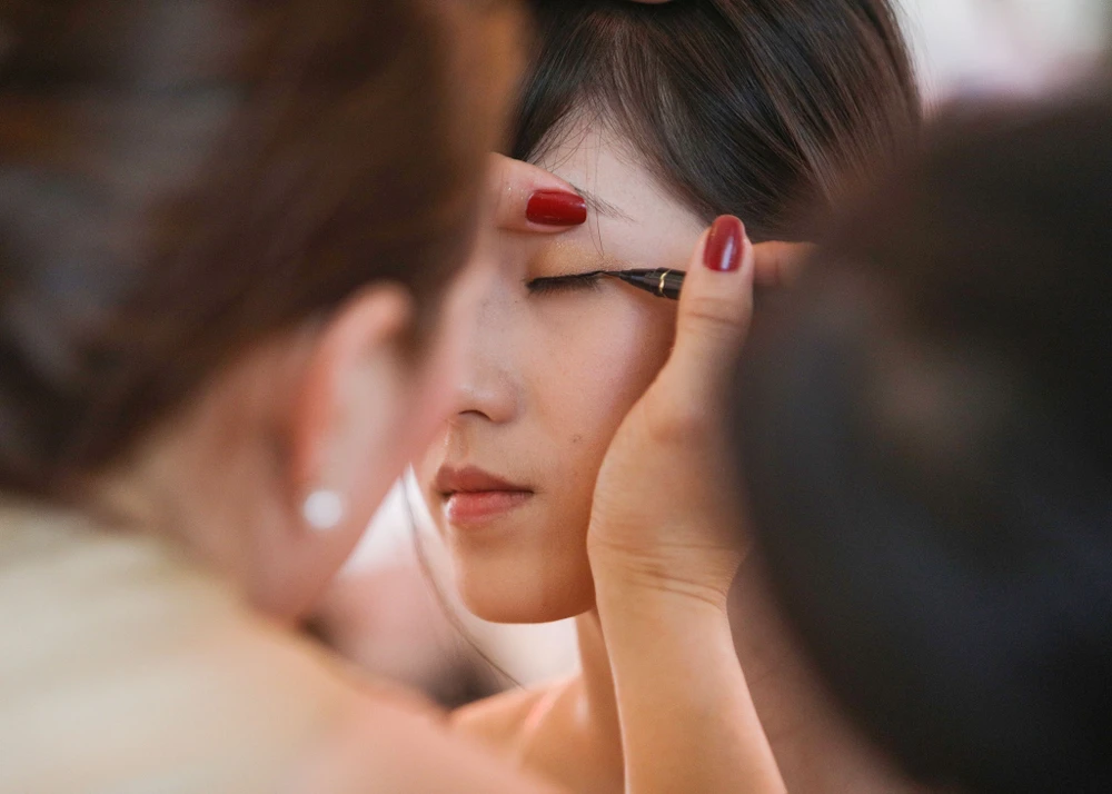 Phố người Hoa đông nghịt người trong Tết nguyên tiêu ảnh 16