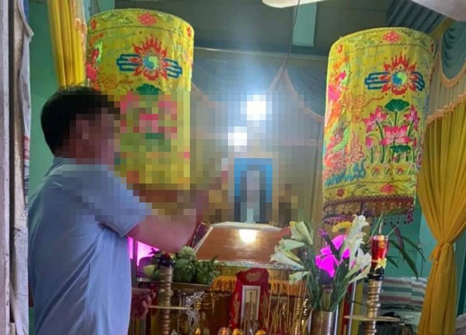 Gia đình tổ chức lễ tang cho chị N.