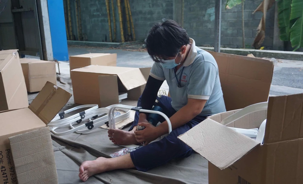 Các sơ sở kinh doanh nhỏ, lẻ vẫn thiếu hụt nguồn nhân công lao động.