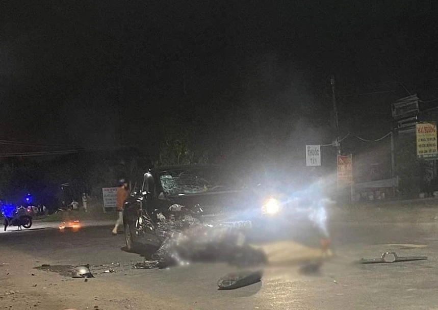 Vụ tai nạn trên địa bàn xã Tân Bửu khiến người đàn ông tử vong tại chỗ Vụ tai nạn trên địa bàn xã Tân Bửu khiến người đàn ông tử vong tại chỗ