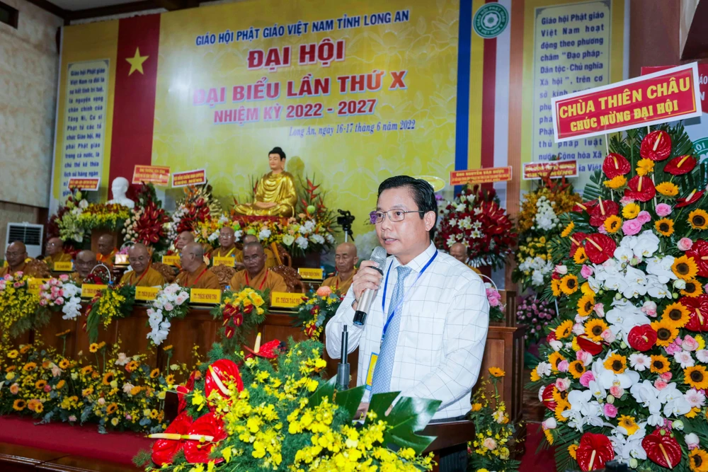 Phó Chủ tịch UBND tỉnh - Phạm Tấn Hòa phát biểu tại Đại hội