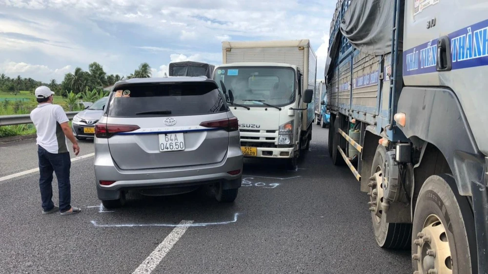 Hiện trường vụ tai nạn. Ảnh: Đức Thịnh Hiện trường vụ tai nạn. Ảnh: Đức Thịnh