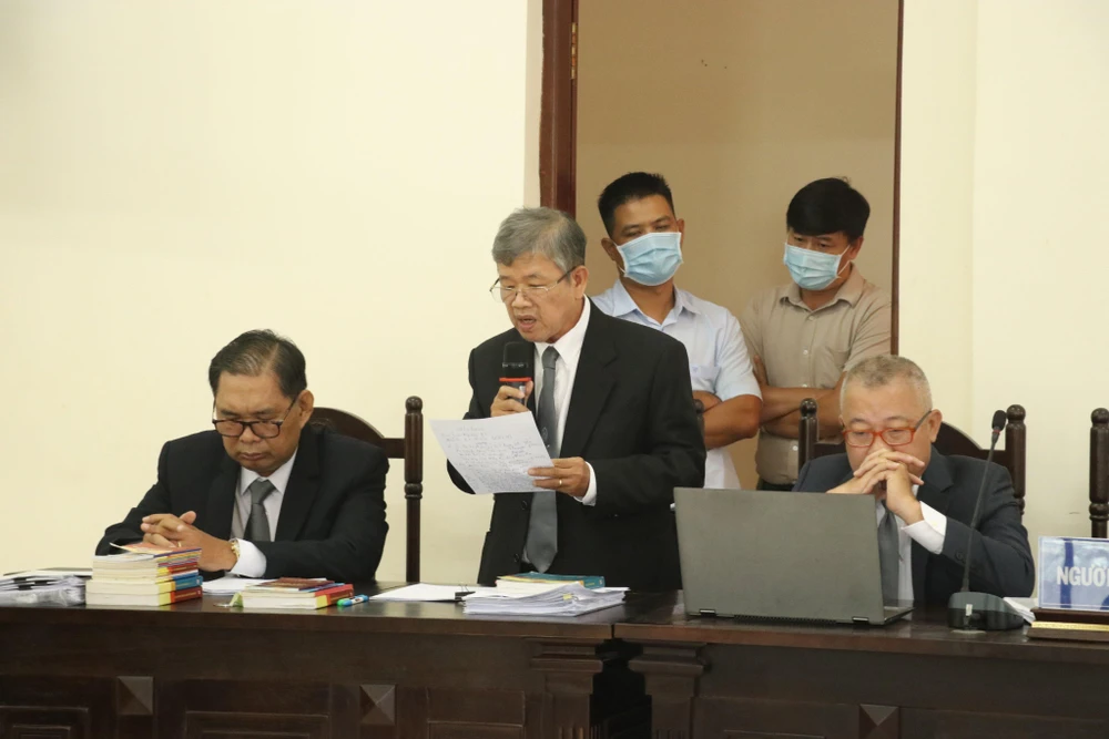 Luật sư bào chữa cho các bị cáo đề nghị vô tội với các bị cáo