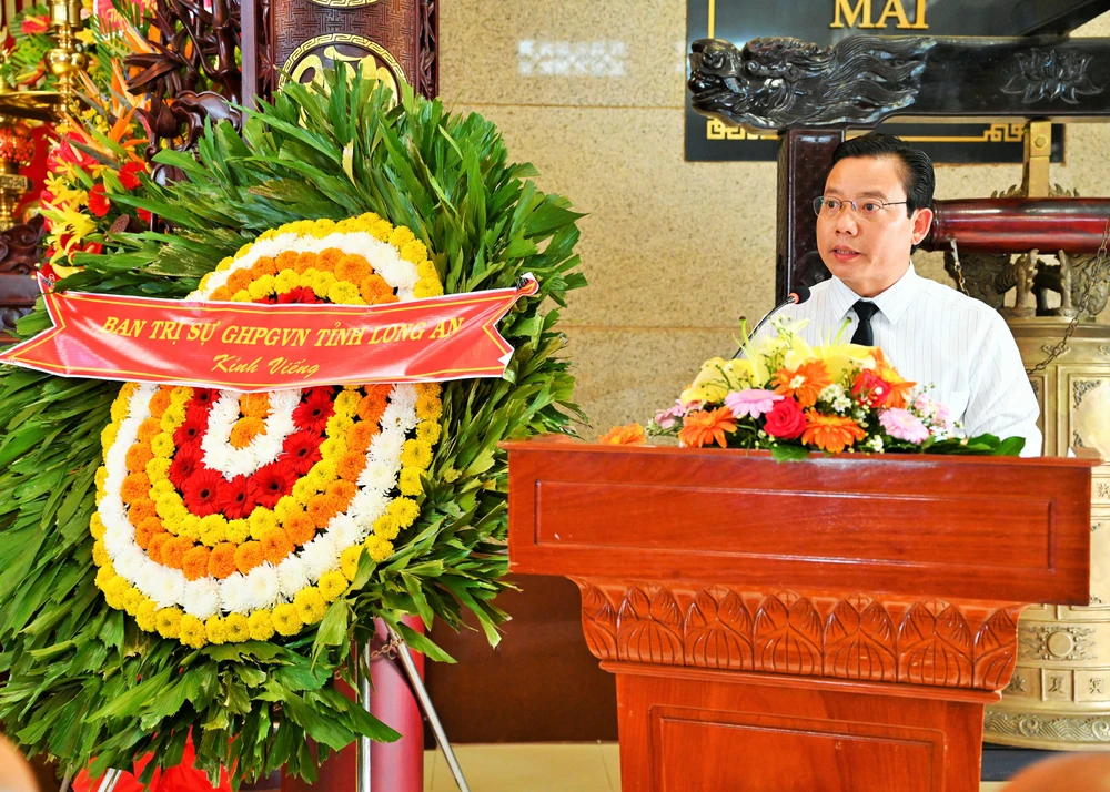 PCT UBND tỉnh - Phạm Tấn Hòa phát biểu tại lễ tưởng niệm