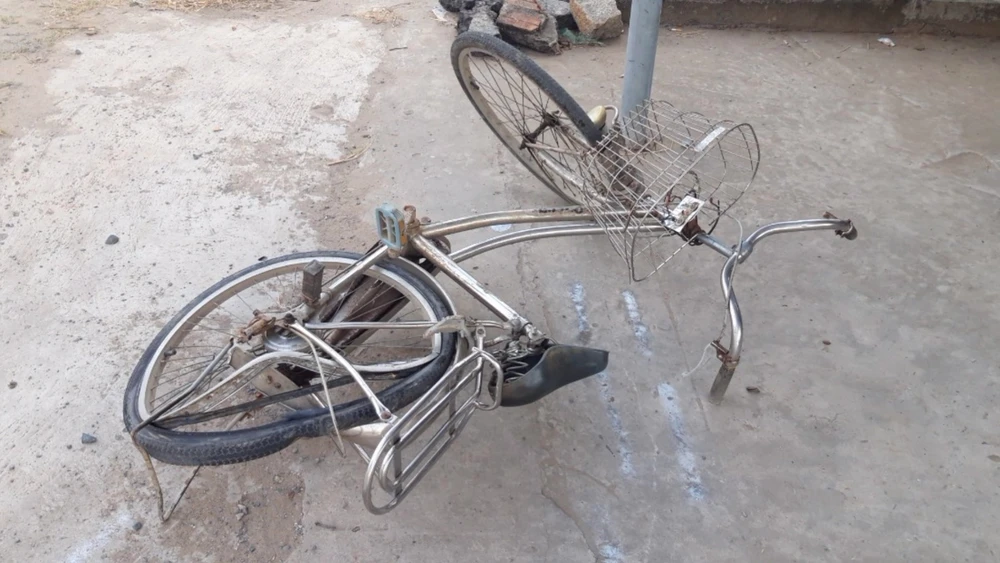 Hiện trường vụ tai nạn. Ảnh: KIM HƯỚNG