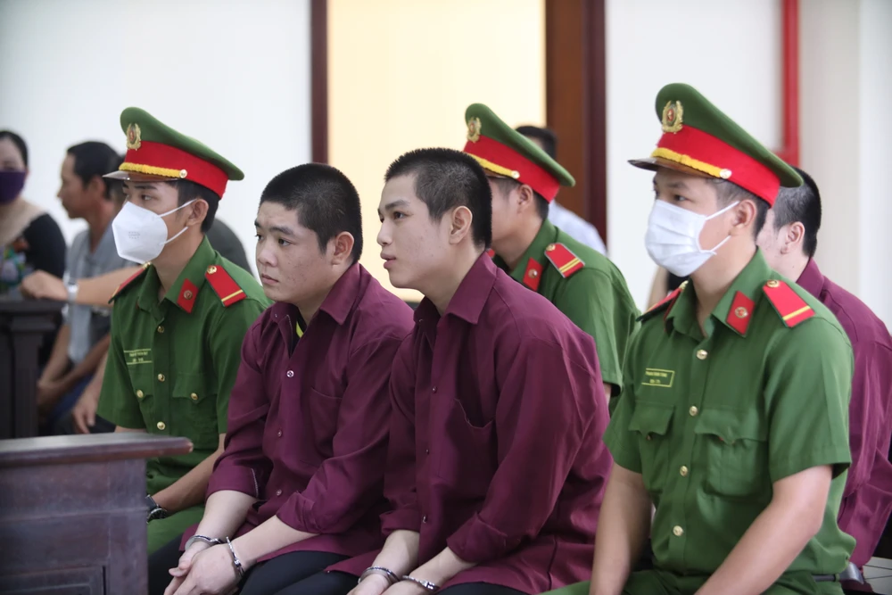 Bị cáo giết người vì mâu thuẫn Facebook