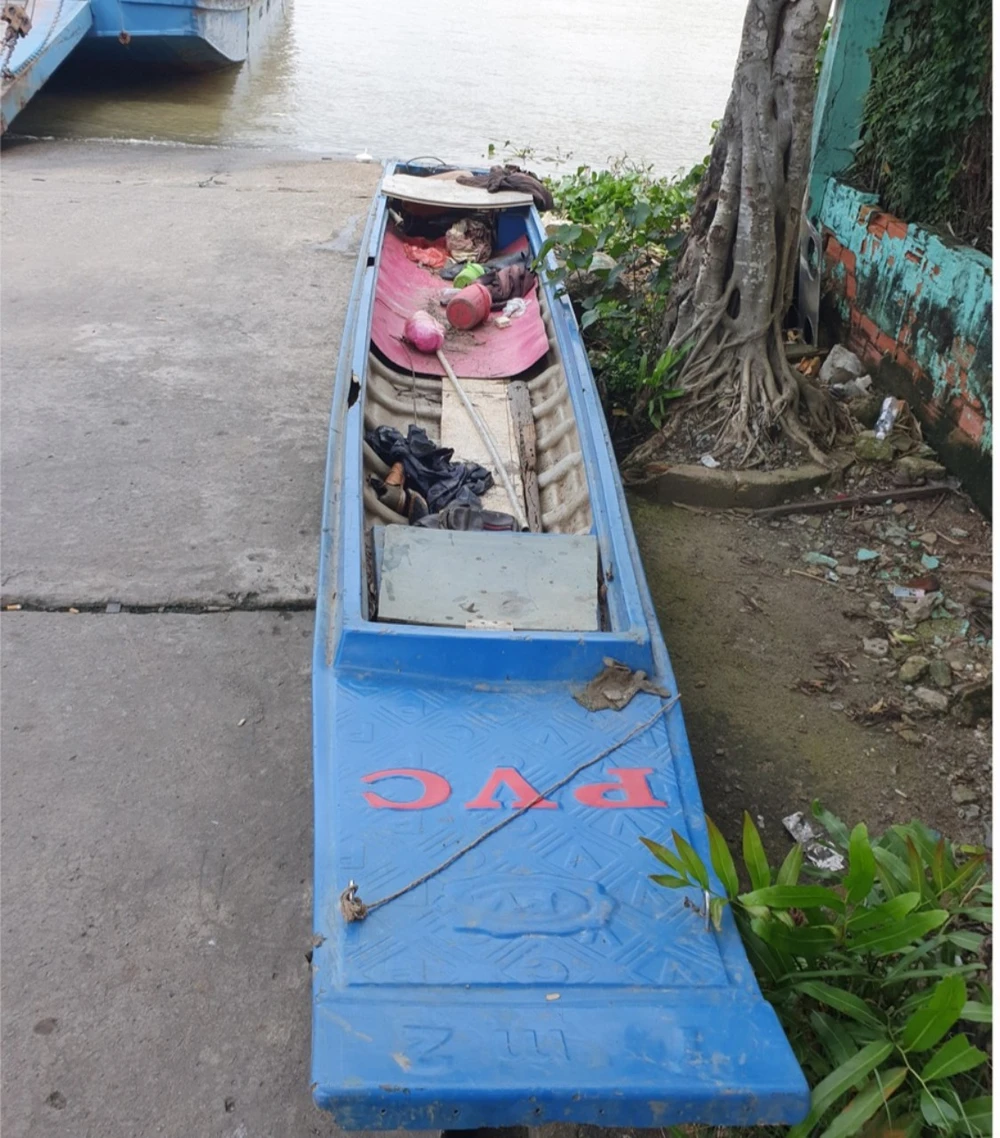 Chiếc vỏ lãi bị Minh lấy cắp làm phương tiện di chuyển hơn một năm. Ảnh: CA Chiếc vỏ lãi bị Minh lấy cắp làm phương tiện di chuyển hơn một năm. Ảnh: CA