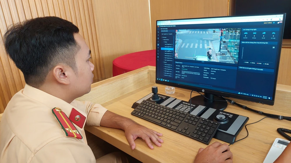 CONG AN TP TAN LAP CAMERA.jpg