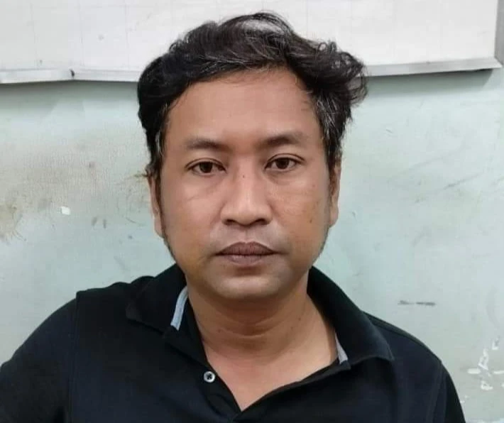 Trộm xe truy nã.jpg