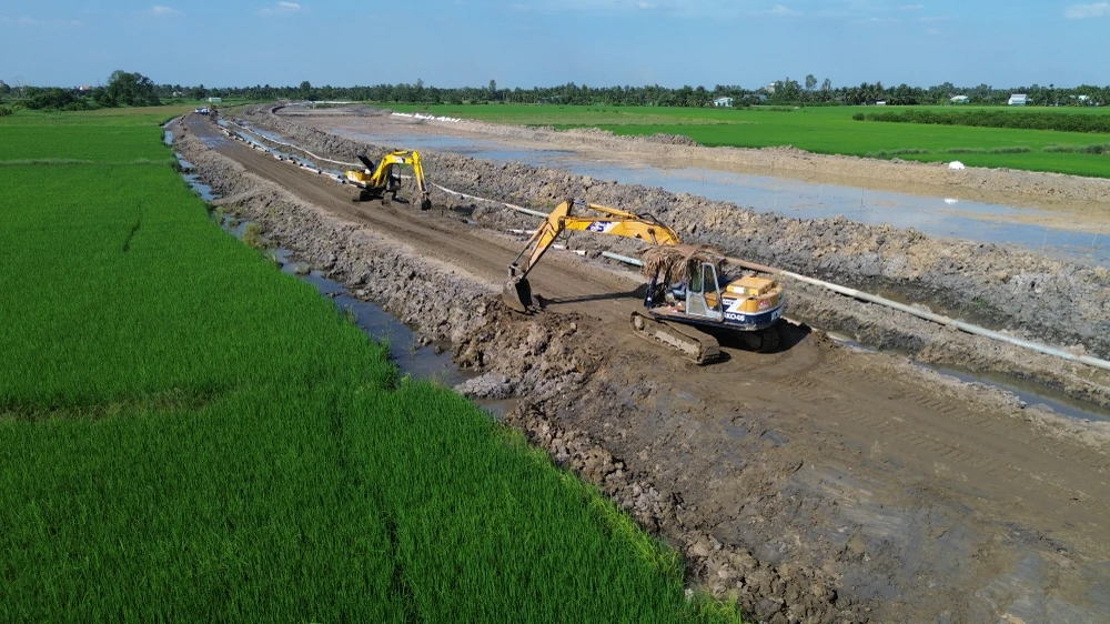 Bi thư tỉnh ủy Long An (3).JPG