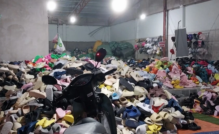 livestream bán hàng.jpg