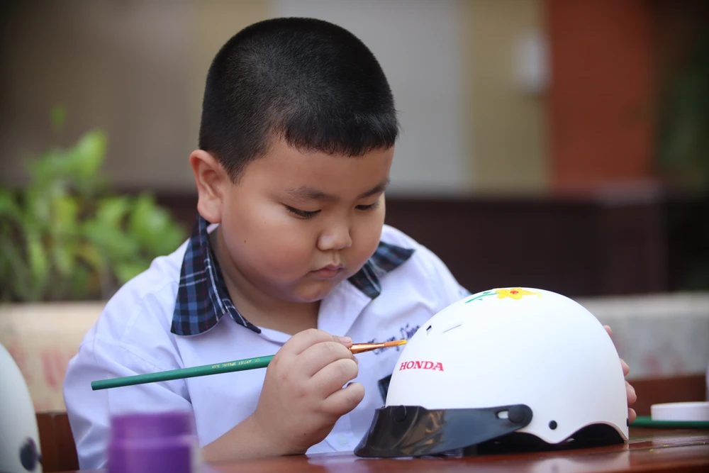 mũ bảo hiểm (14).JPG