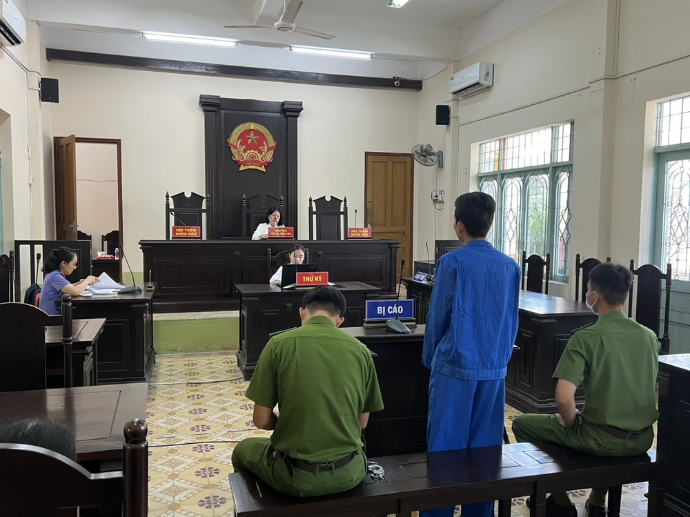 vận chuyển pháo lậu (2).jpg