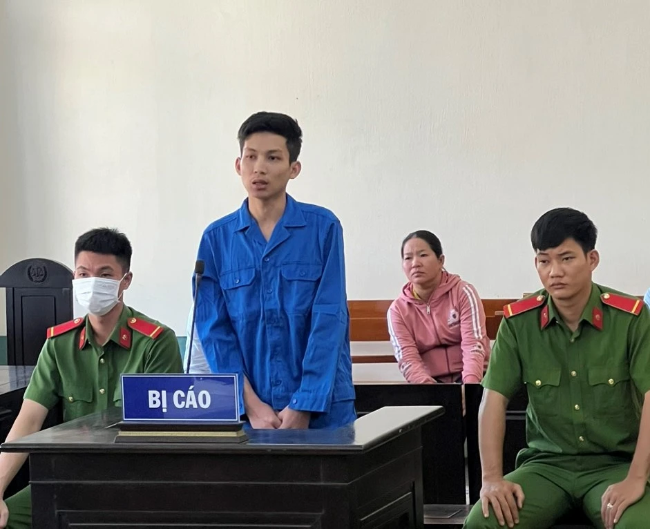 vận chuyển pháo lậu (3).jpg