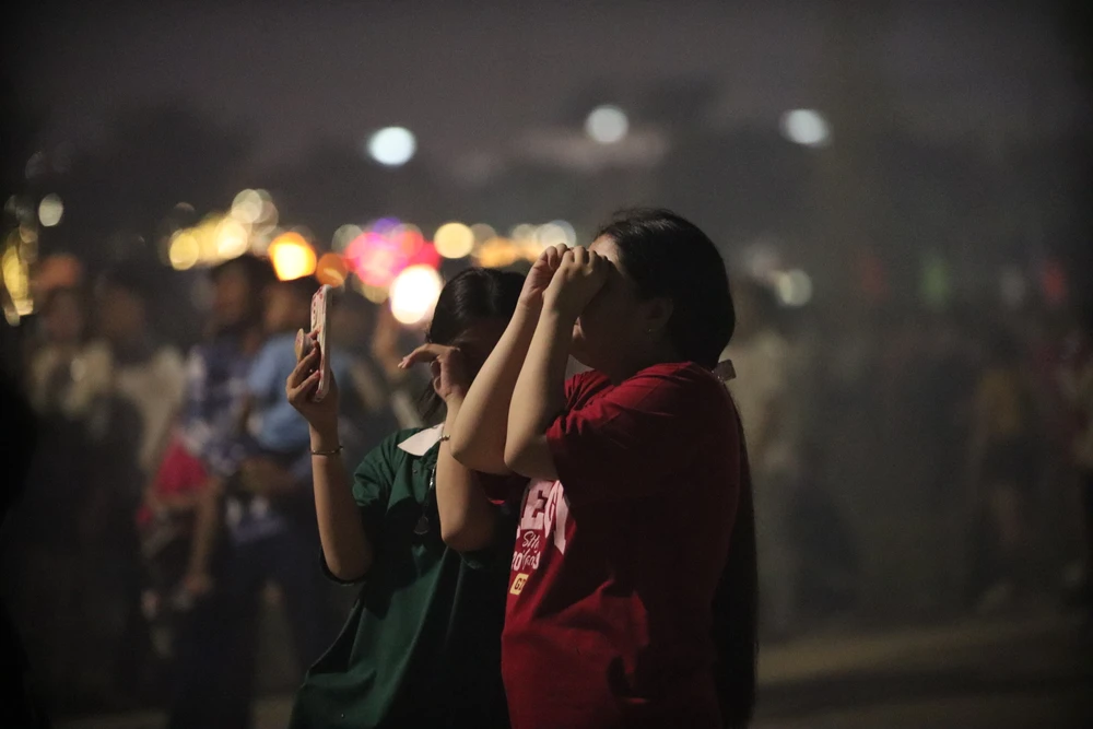 Đón giao thừa (2).JPG