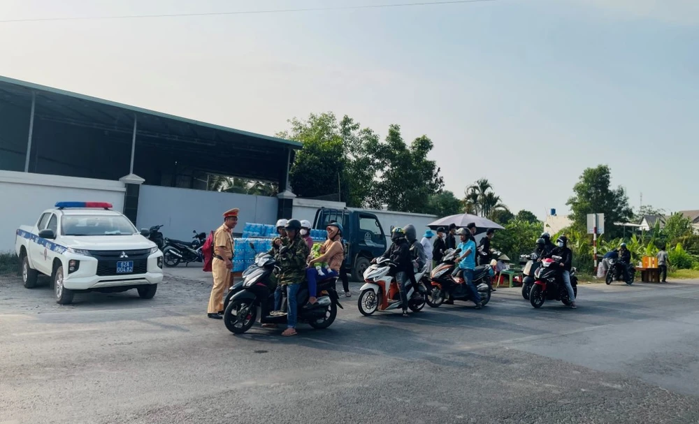 Công an Long An (3).jpg