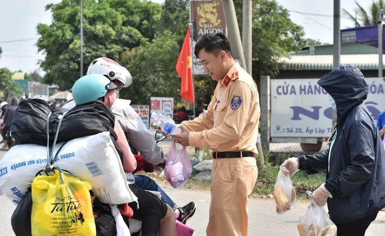 Công an Long An (6).jpg