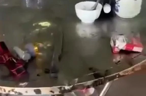 bạn nhậu (1).jpeg