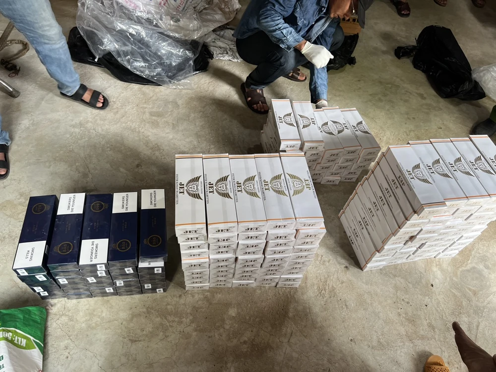 gài chông đinh.jpg