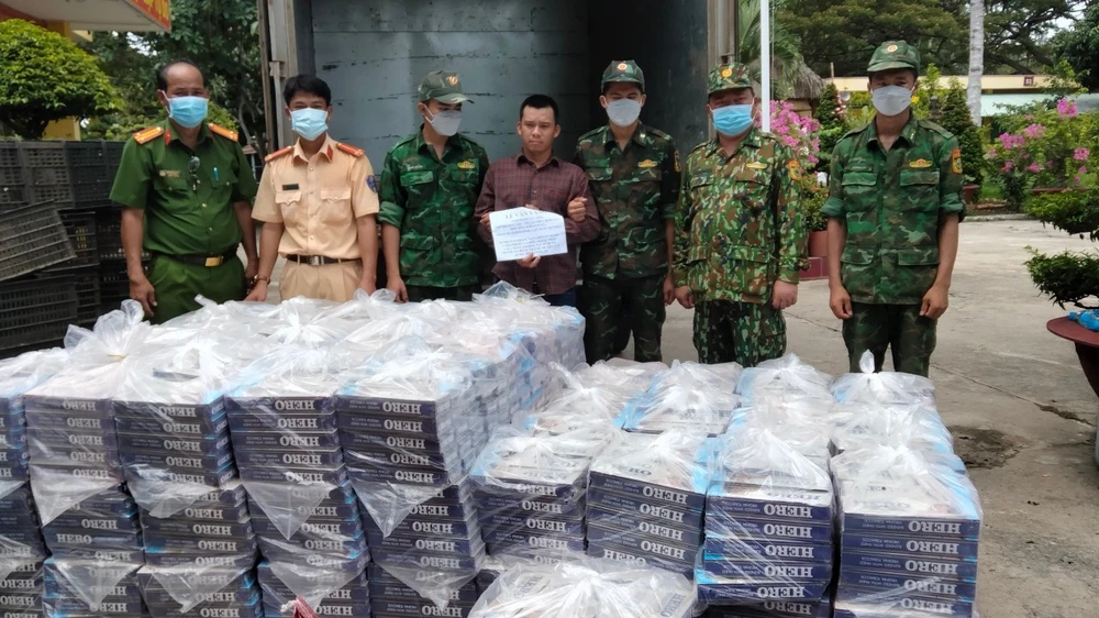 vận chuyển hơn 57.000 bao thuốc lá nhập lậu (2).jpg