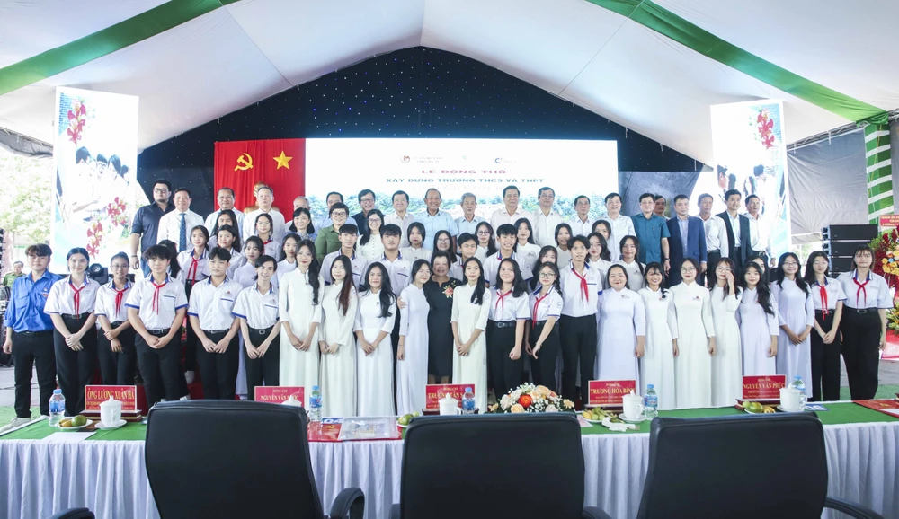 Trường THCS & THPT Nguyễn Thị Một_4.JPG